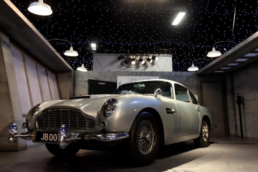  Aston Martin DB5 James Bond Edition 1964 года  (фото 95 из 97)
